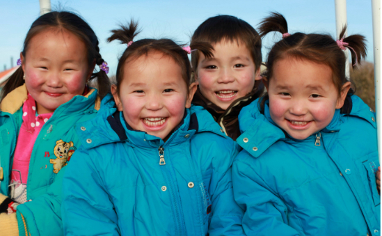 Smiling children in Mongolia