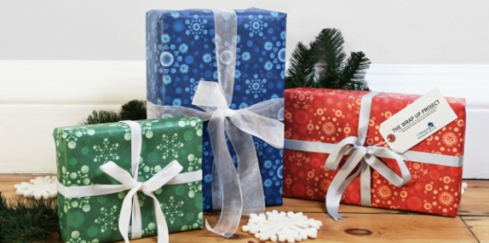 ‘Infectious’ wrapping paper helps the homeless this Christmas